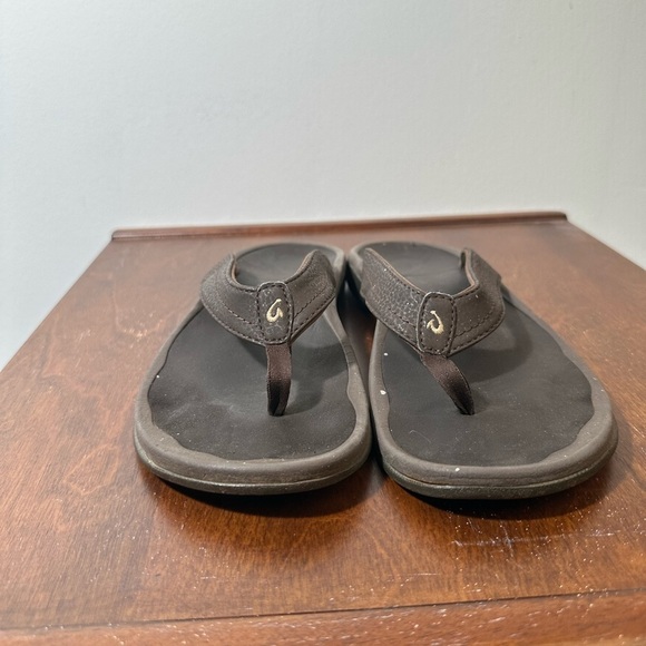 Olukai Ohana Flip Flops / Approximate size 10 - Picture 2 of 10